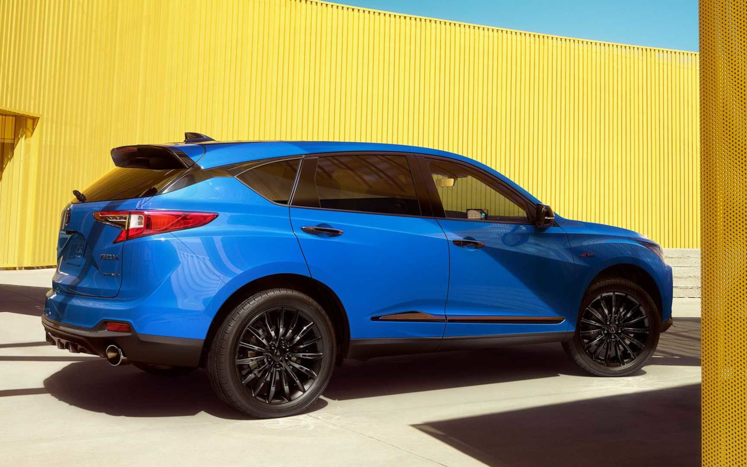 Comparison Acura RDX SH AWD A Spec 2022 Vs Toyota Highlander 